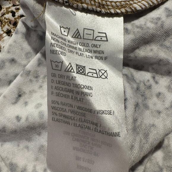 LOGO Lori Goldstein Tunic Top 3/4 Sleeve Animal Boho Asymmetrical Safari Size 1X - Picture 4 of 6